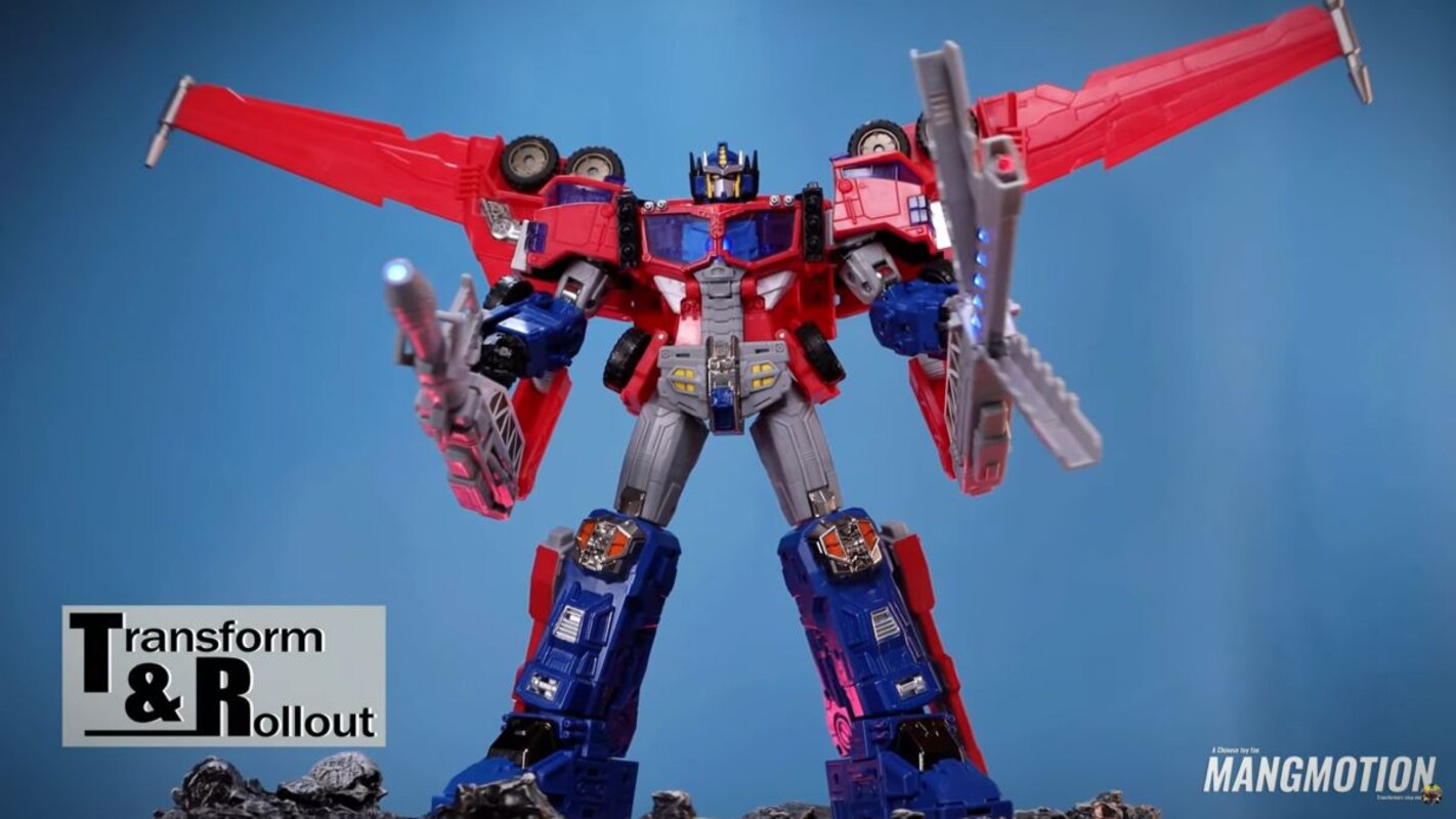 WATCH! Transform and Rollout TR-02 Commander of Stars Rolls Out